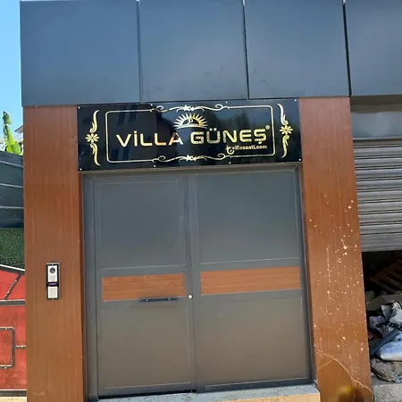 Guenes * فتحية