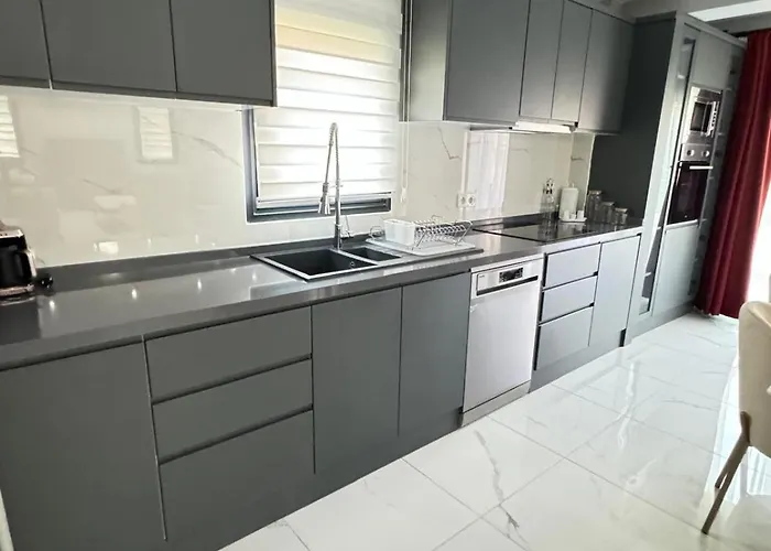 Guenes Apartman Fethiye